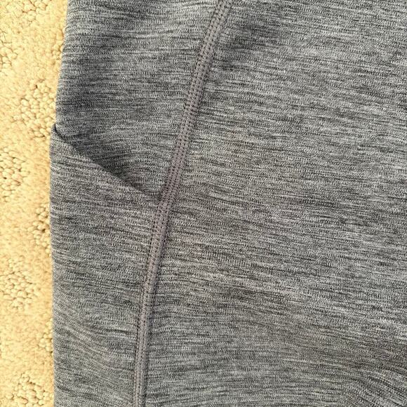 Athleta Ultimate Stash Pocket Capri Leggings Size S, 21" Inseam EUC Heather Gray - Picture 5 of 5